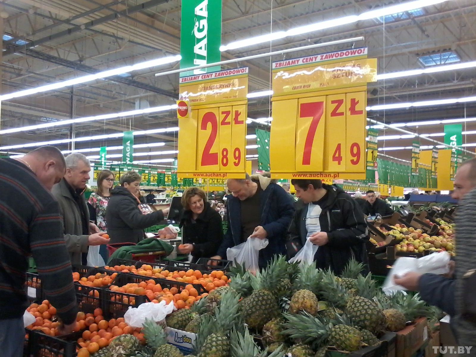 Белорусы стали тратить в магазинах Польши меньше