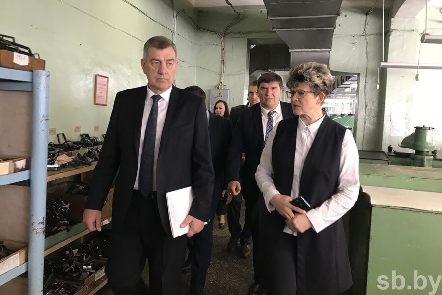 Заместитель Премьер-министра Юрий Назаров посетил восемь предприятий Лидского района