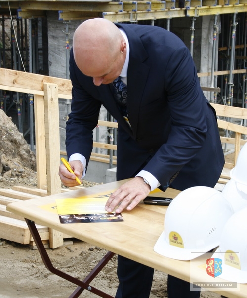 "������" ���������...